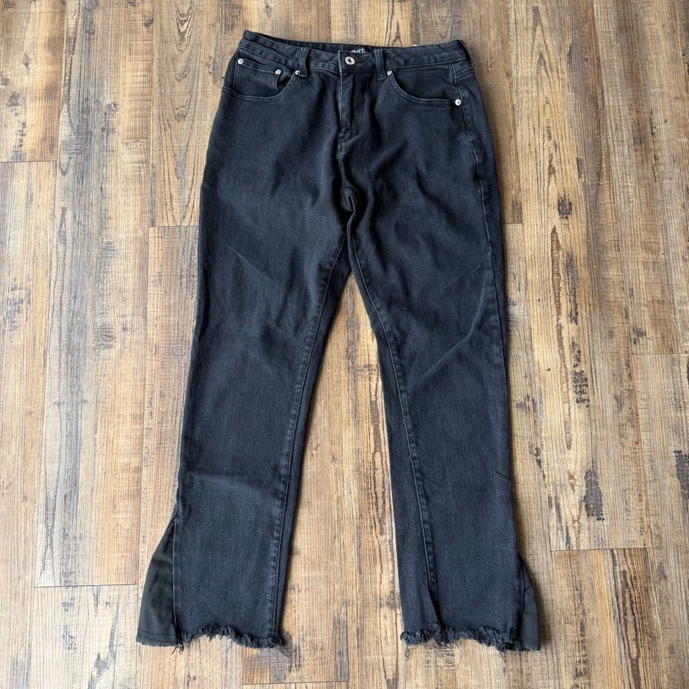 Gurbaks Women’s Black Straight Leg Jeans Size Large